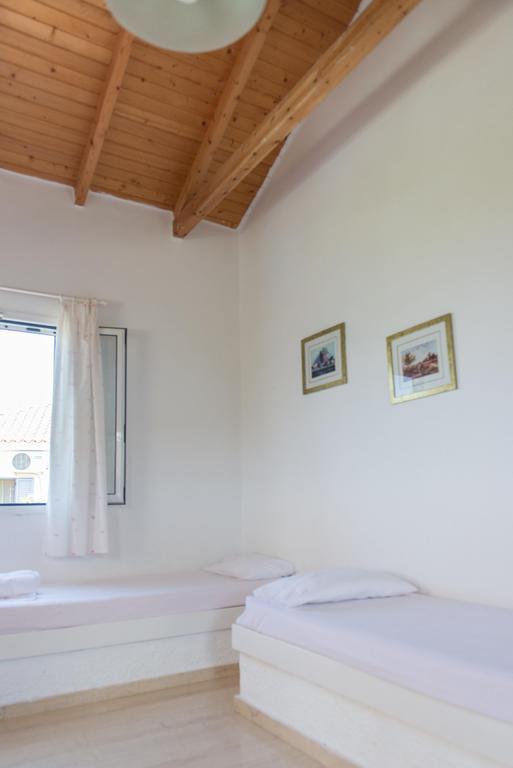 Akritas Residences Koróni Kamer foto